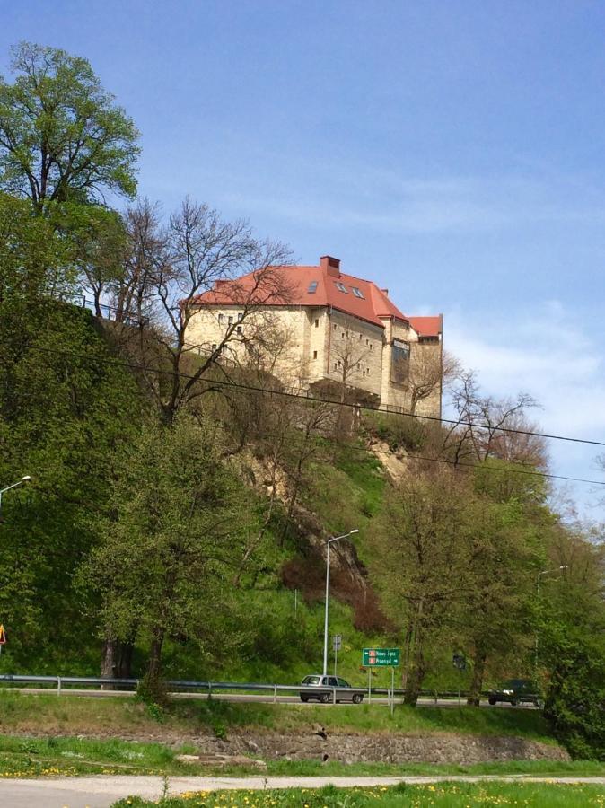 Apartament Pod Sanockim Zamkiem Sanok Bagian luar foto